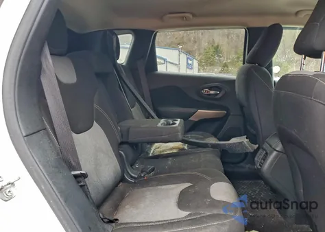 2017 Jeep Cherokee Sport from USA, damaged, VIN 1C4PJMAB5HW615221